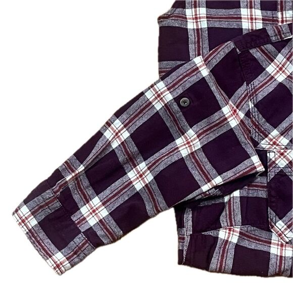 Duluth Trading Plaid Flannel Button Down Shirt Purple Red Size Medium - Picture 3 of 8